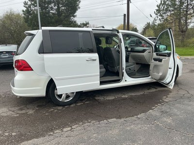 2014 Volkswagen Routan SEL Premium