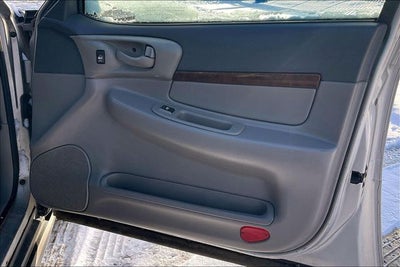 2005 Chevrolet Impala Base