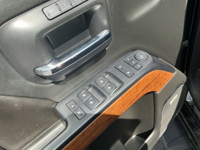 2017 Chevrolet Silverado 1500 High Country