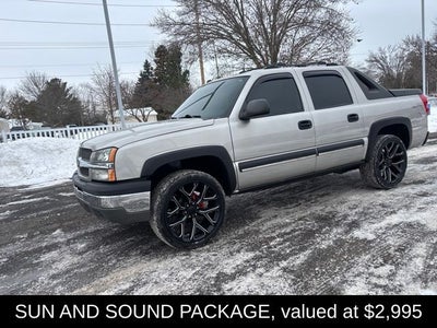 2004 Chevrolet Avalanche 1500 Base