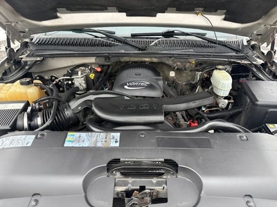 2004 Chevrolet Avalanche 1500 Base