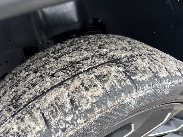 2004 Chevrolet Avalanche 1500 Base