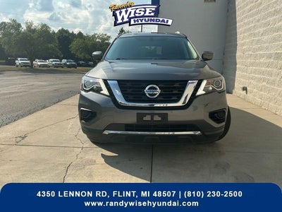 2020 Nissan Pathfinder S
