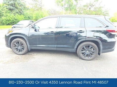 2019 Toyota Highlander SE