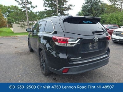 2019 Toyota Highlander SE