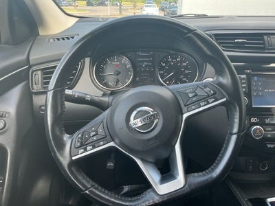 2017 Nissan Rogue Sport SL