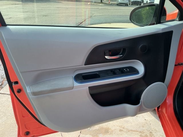 2012 Toyota Prius c Three