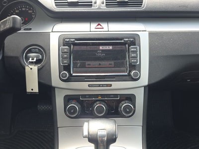 2010 Volkswagen Passat Komfort