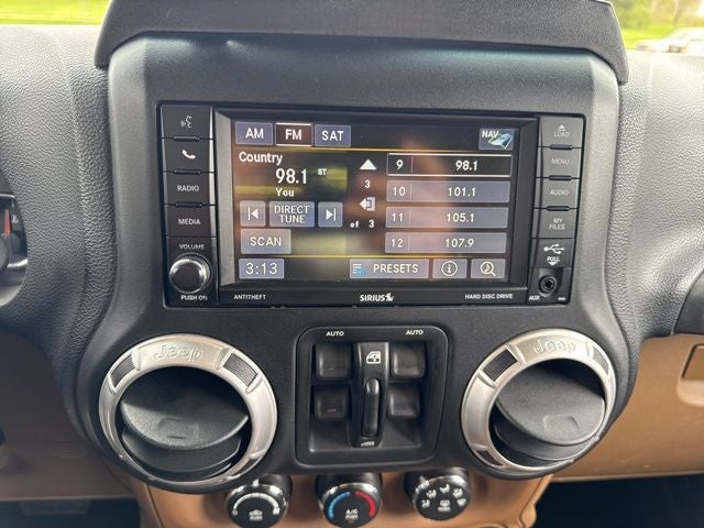 2013 Jeep Wrangler Unlimited Sahara