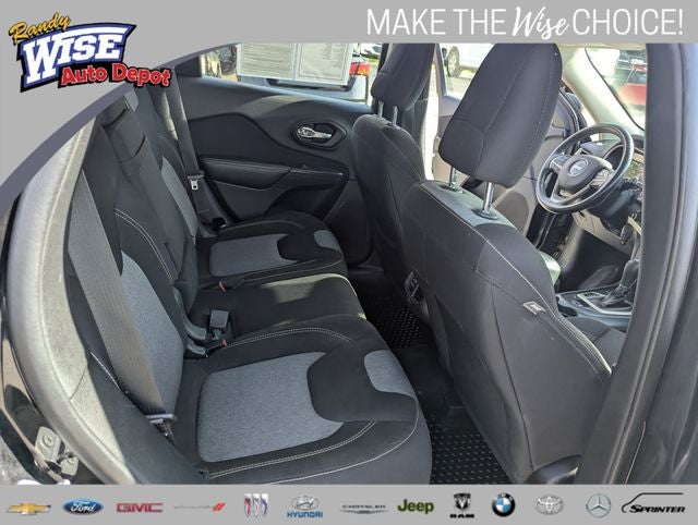 2015 Jeep Cherokee Sport