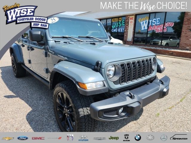2025 Jeep Gladiator Nighthawk