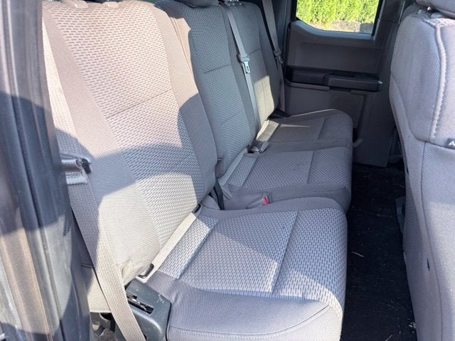 2017 Ford F-150 XLT 6 SPEED