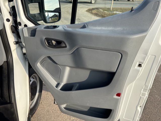 2017 Ford Transit-150 Base
