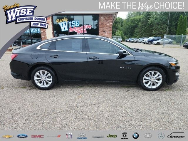 Used 2021 Chevrolet Malibu LT with VIN 1G1ZD5ST4MF070984 for sale in Clio, MI