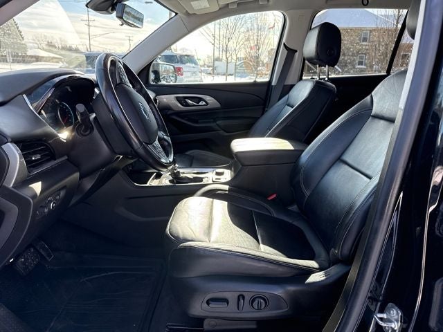 2021 Chevrolet Traverse RS