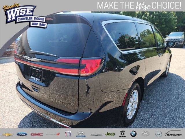 2024 Chrysler Pacifica Touring L