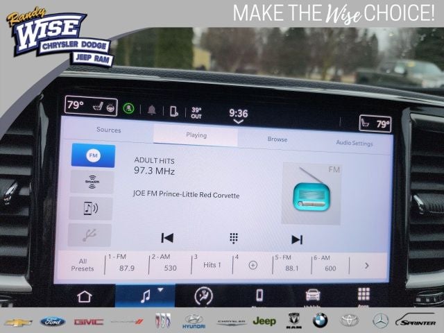 2024 Chrysler Pacifica Touring L