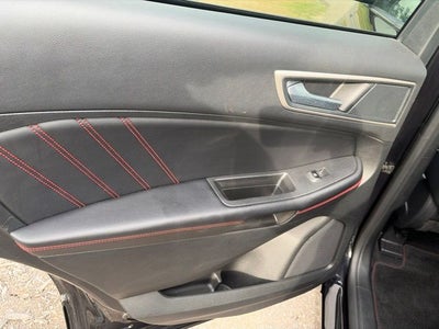 2024 Ford Edge ST Line