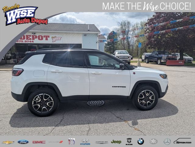 2025 Jeep Compass Trailhawk