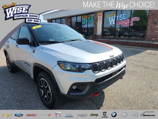 2025 Jeep Compass Trailhawk 4X4's photo
