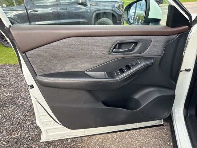 2022 Nissan Rogue S
