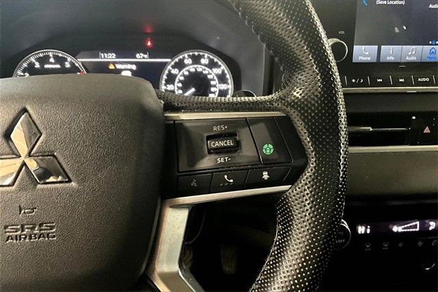 2022 Mitsubishi Outlander SE