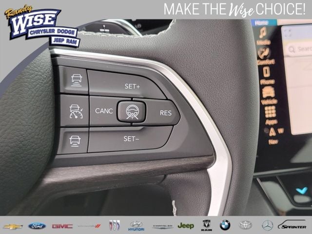 2026 Jeep Grand Cherokee GRAND CHEROKEE LAREDO ALTITUDE 4X4