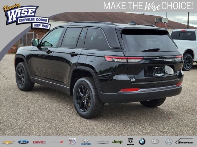 2026 Jeep Grand Cherokee GRAND CHEROKEE LAREDO ALTITUDE 4X4