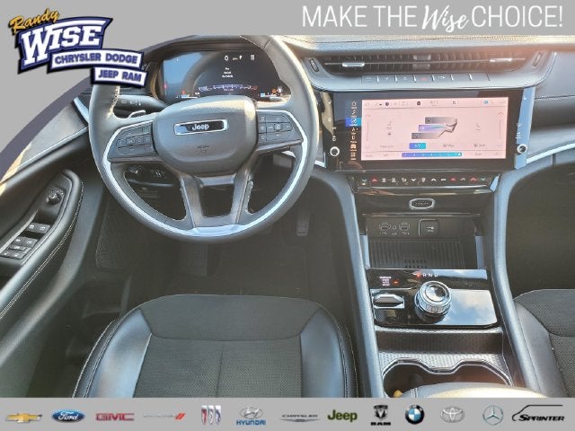 2026 Jeep Grand Cherokee GRAND CHEROKEE LAREDO ALTITUDE 4X4