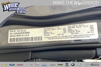 2025 Jeep Grand Cherokee GRAND CHEROKEE L LAREDO X 4X4