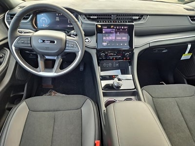 2025 Jeep Grand Cherokee GRAND CHEROKEE L ALTITUDE X 4X4