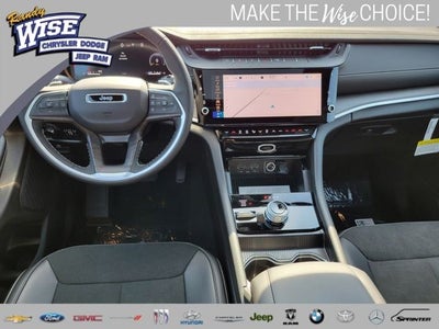 2026 Jeep Grand Cherokee GRAND CHEROKEE L LAREDO ALTITUDE 4X4