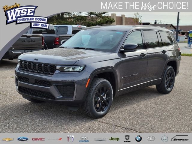 2026 Jeep Grand Cherokee GRAND CHEROKEE L LAREDO ALTITUDE 4X4