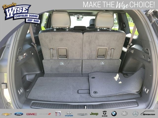 2026 Jeep Grand Cherokee GRAND CHEROKEE L LAREDO ALTITUDE 4X4