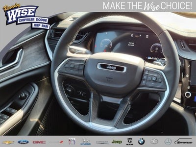 2026 Jeep Grand Cherokee GRAND CHEROKEE L LAREDO ALTITUDE 4X4