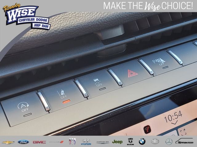 2026 Jeep Grand Cherokee GRAND CHEROKEE L LAREDO ALTITUDE 4X4