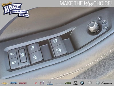 2026 Jeep Grand Cherokee GRAND CHEROKEE L LAREDO ALTITUDE 4X4