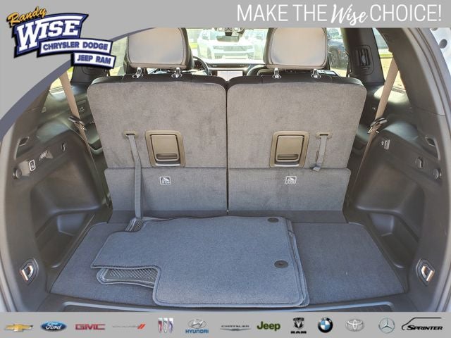 2026 Jeep Grand Cherokee GRAND CHEROKEE L LAREDO ALTITUDE 4X4