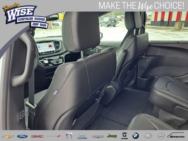 2026 Chrysler Pacifica PACIFICA SELECT