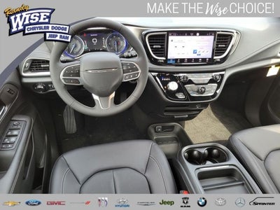 2027 Chrysler Pacifica PACIFICA SELECT