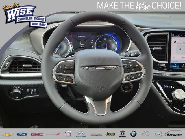 2027 Chrysler Pacifica PACIFICA SELECT