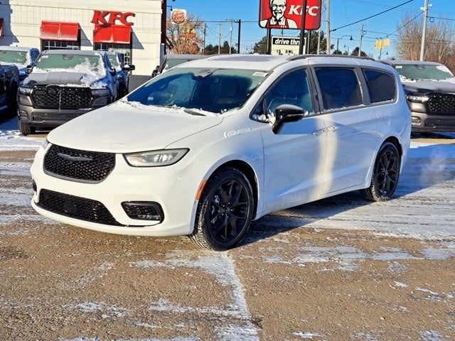 2026 Chrysler Pacifica PACIFICA LIMITED