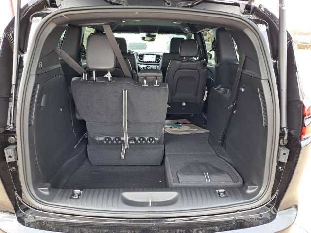 2026 Chrysler Pacifica PACIFICA SELECT AWD