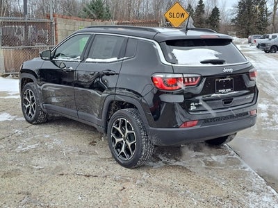 2026 Jeep Compass COMPASS LIMITED 4X4