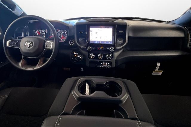 2026 RAM 1500 RAM 1500 TRADESMAN CREW CAB 4X4 5'7' BOX