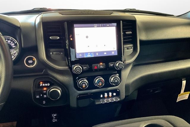 2026 RAM 1500 RAM 1500 TRADESMAN CREW CAB 4X4 5'7' BOX