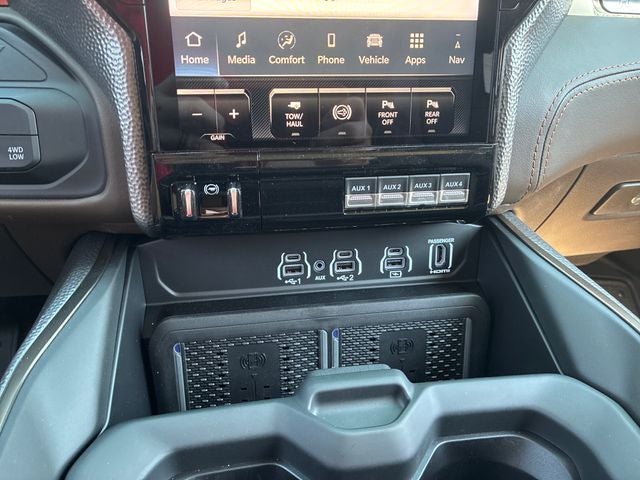 2026 RAM Ram 3500 RAM 3500 LIMITED LONGHORN MEGA CAB 4X4 6'4' BOX